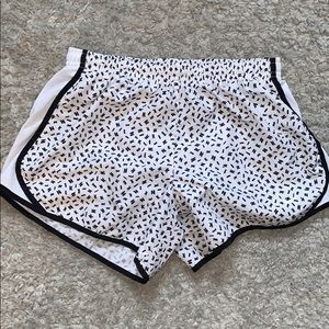 Girls Nike shorts black and white L